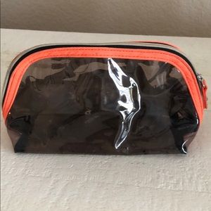 Benefit Bags - BENEFIT Cosmetics Bag Benefit Bags - BENEFIT Cosmetics Bag